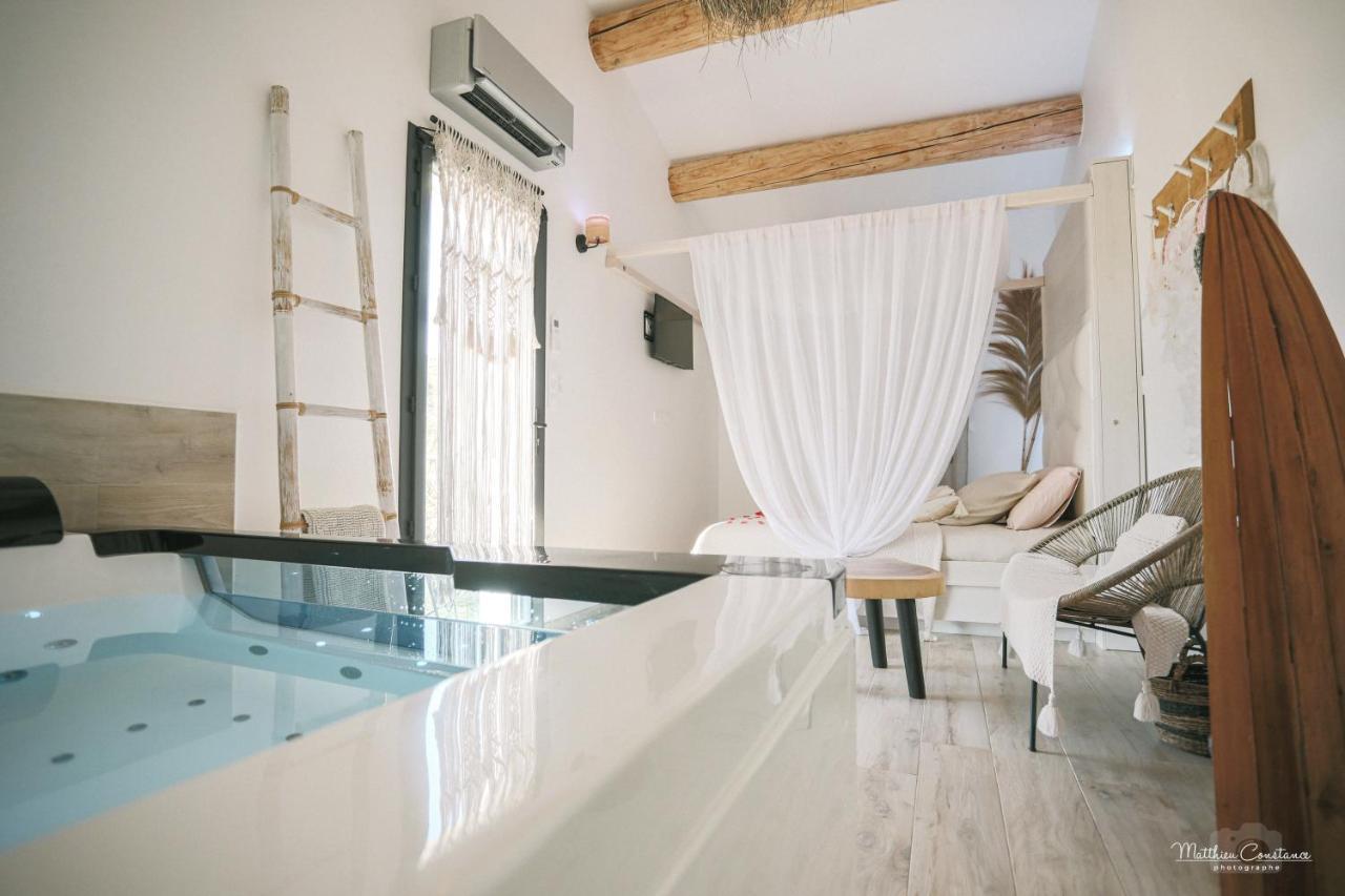 Villa Cocoon - Love Room Cocooning & 50 Nuances Cuges-les-Pins Luaran gambar